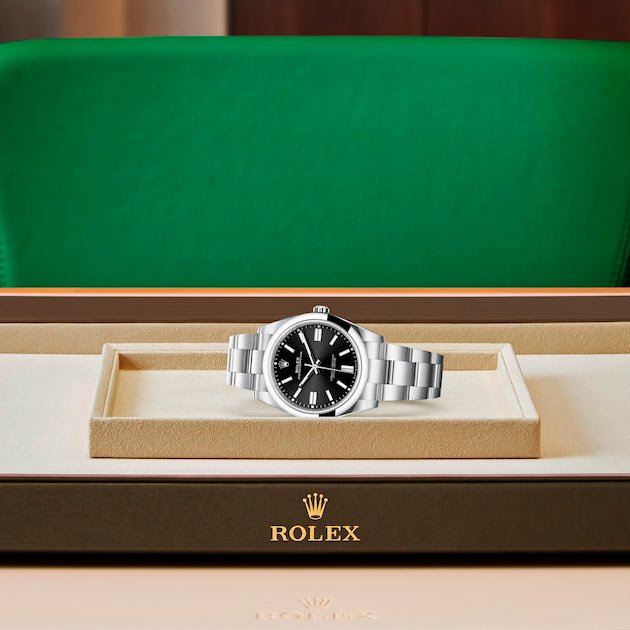 Exposición en la joyeria del reloj Rolex Oyster Perpetual 41 Acero Oystersteel ref: M124300-0002