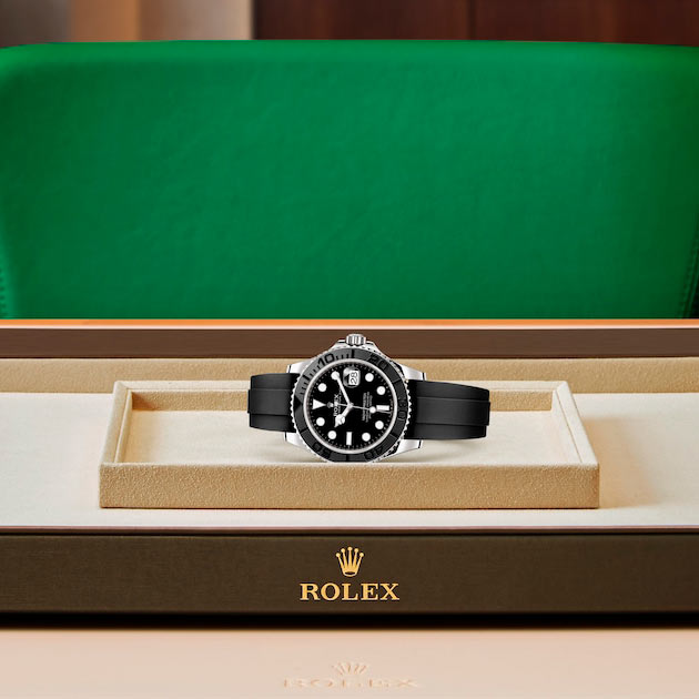 Exposición en la joyeria del reloj Rolex Yacht-Master 42 Oro blanco de 18 quilates ref: M226659-0002