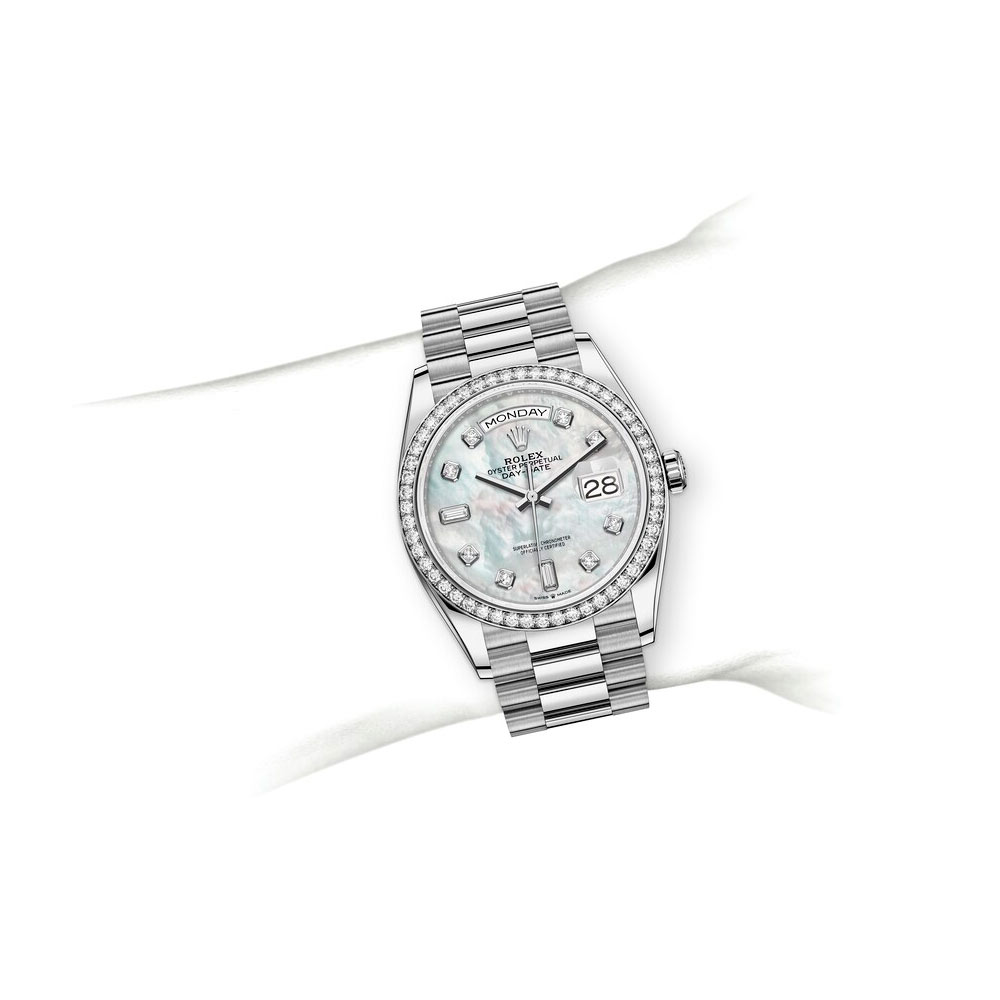 day-date-m128349rbr-0004