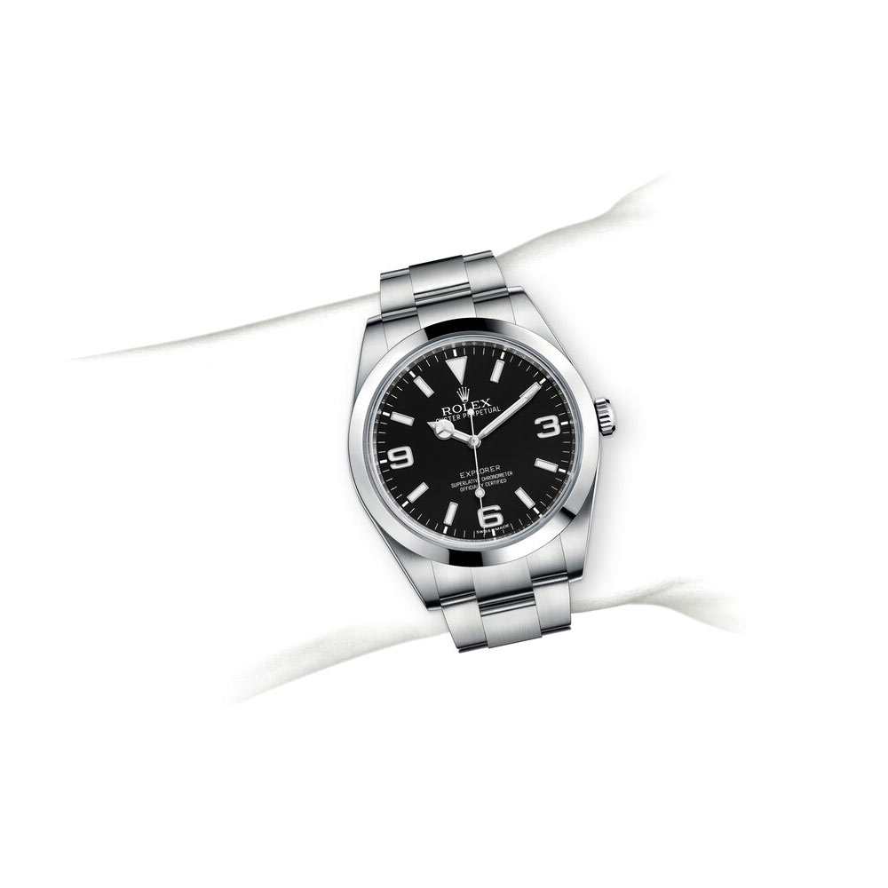 explorer-m214270-0003