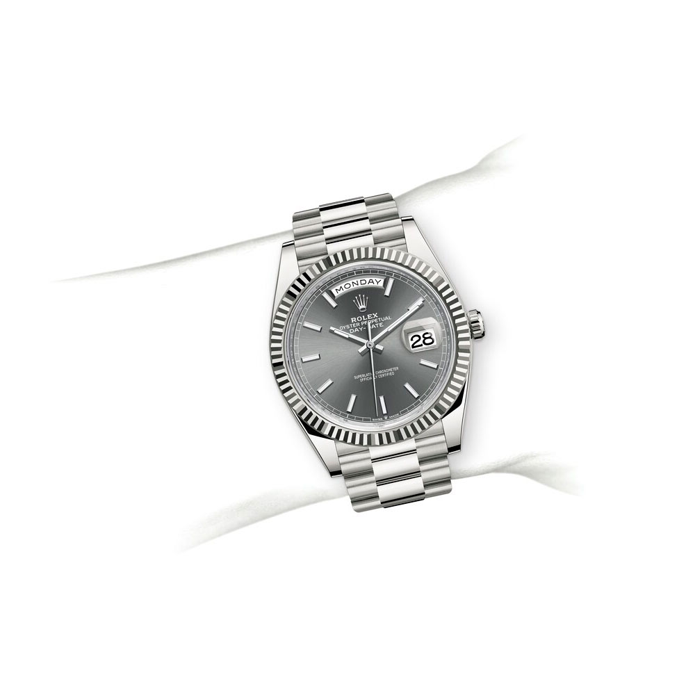 day-date-m228239-0060